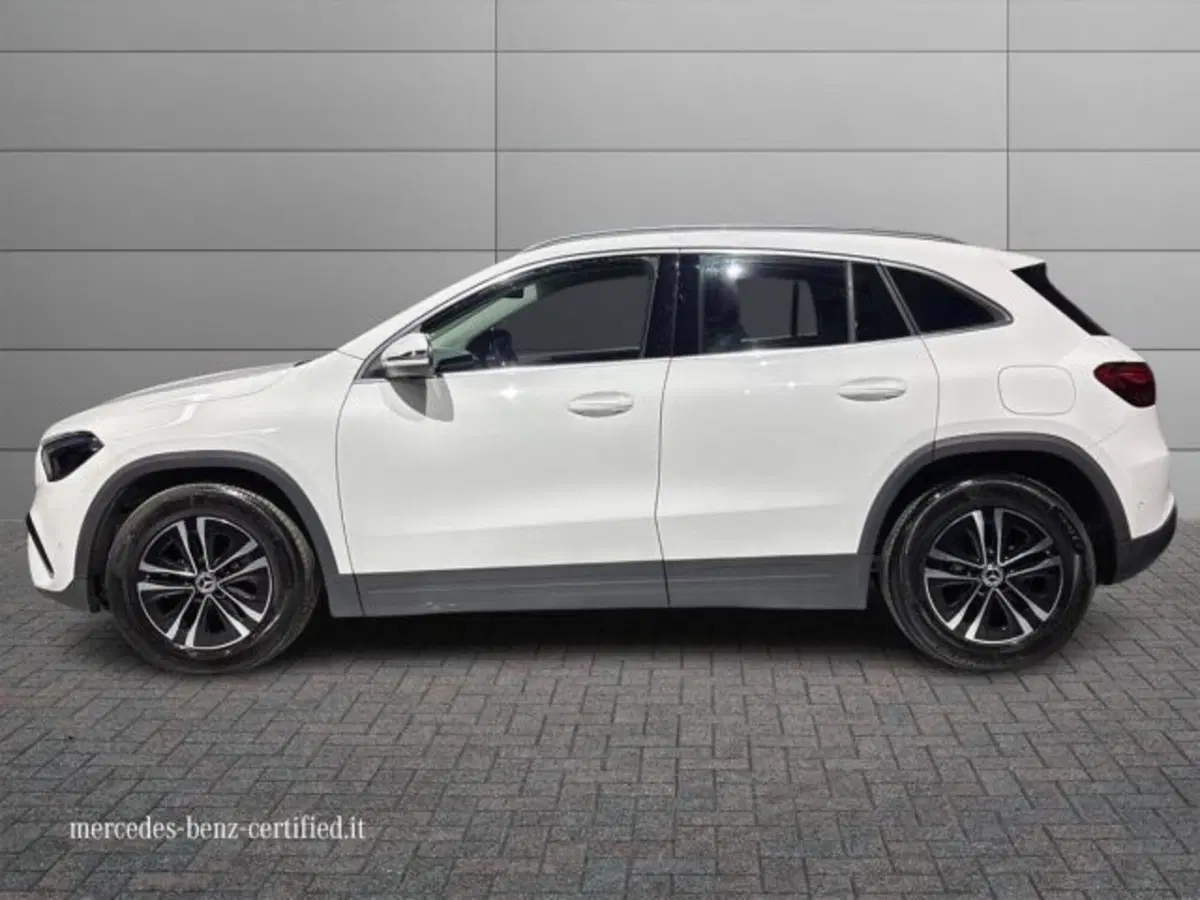 Mercedes-Benz GLA SUV usata a Bologna (6)