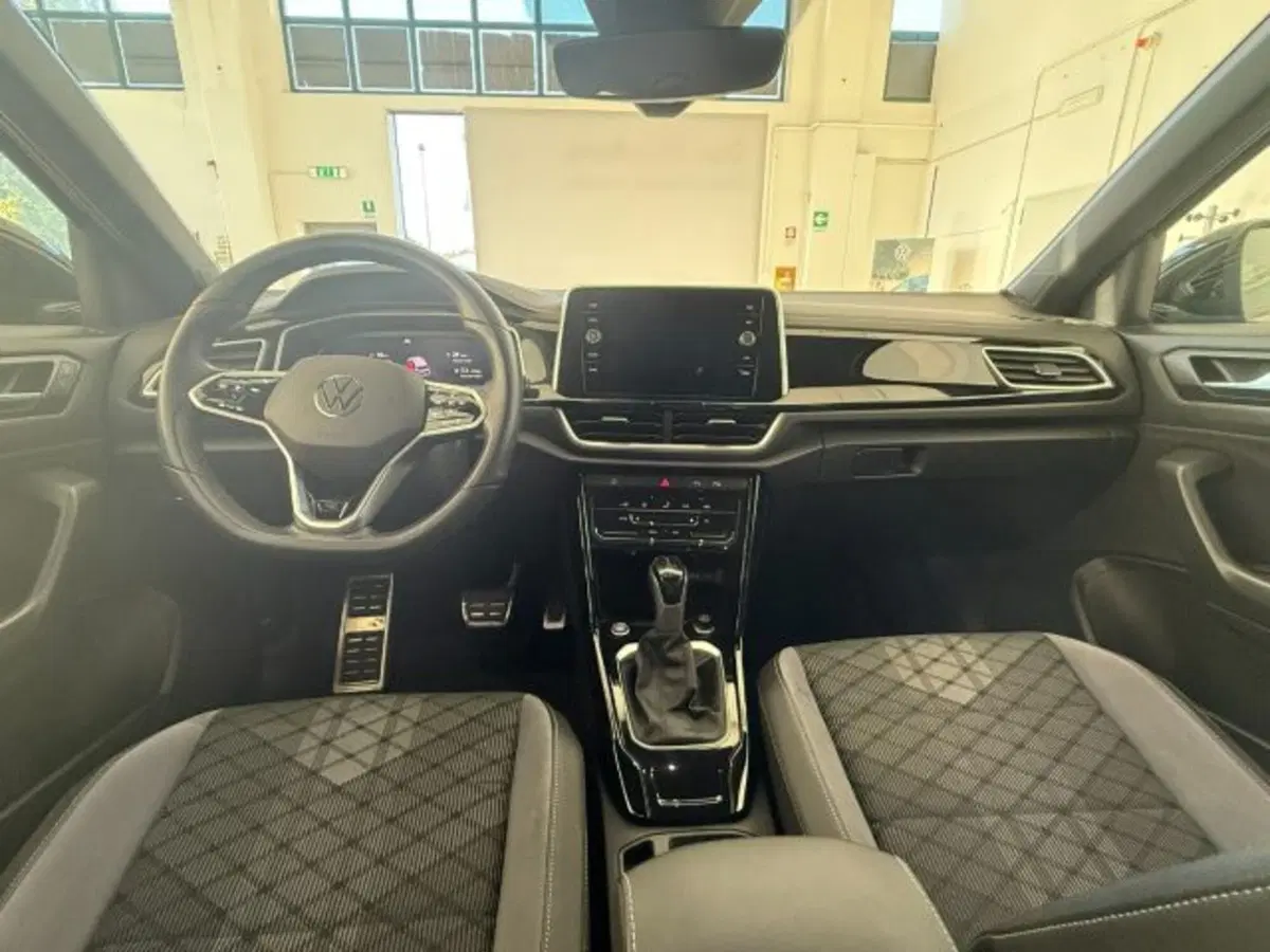 Volkswagen T-Roc usata a Cuneo (13)
