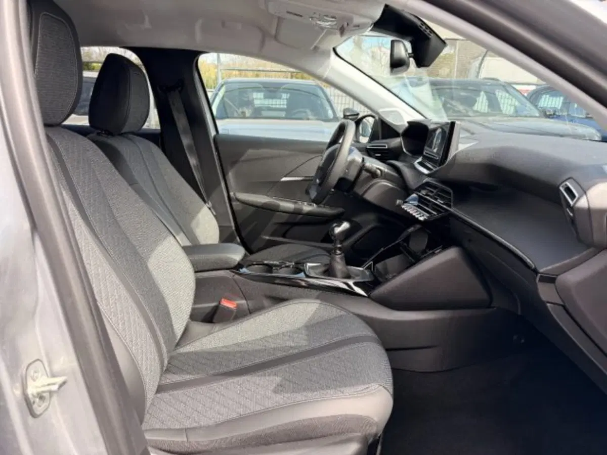 Peugeot 208 usata a Brescia (17)