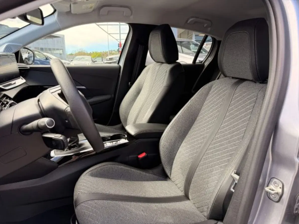 Peugeot 208 usata a Brescia (18)