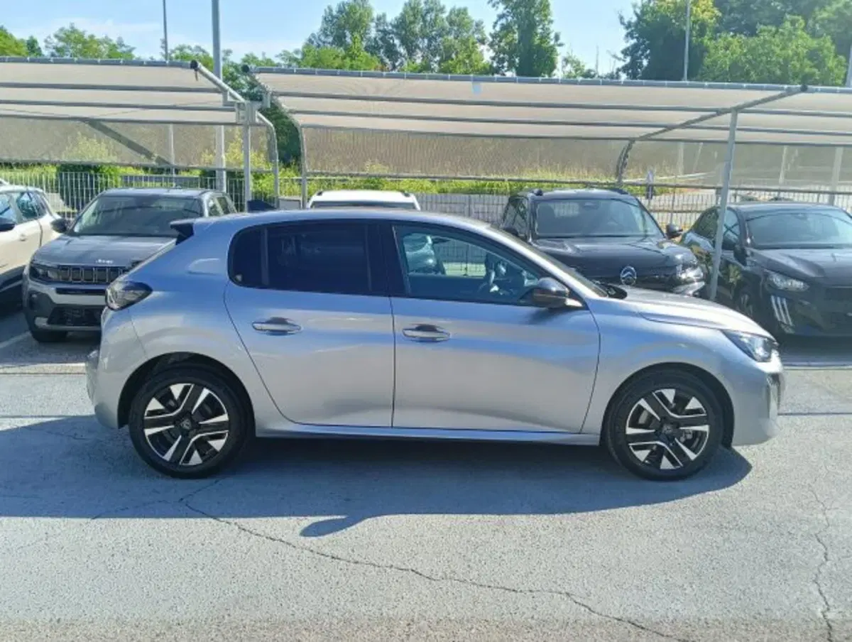 Peugeot 208 usata a Brescia (4)