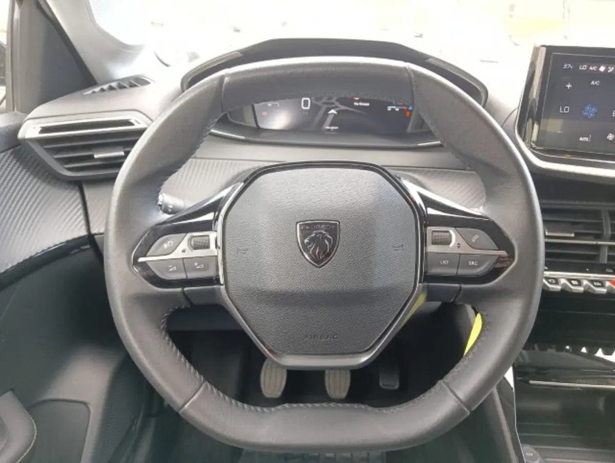 Peugeot 208 usata a Brescia (7)