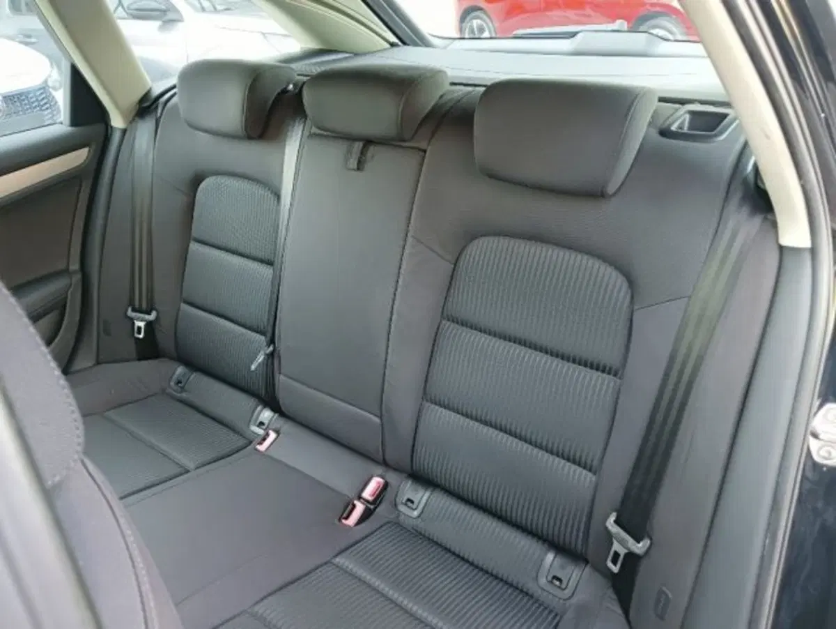 Audi A4 Avant usata a Brescia (11)