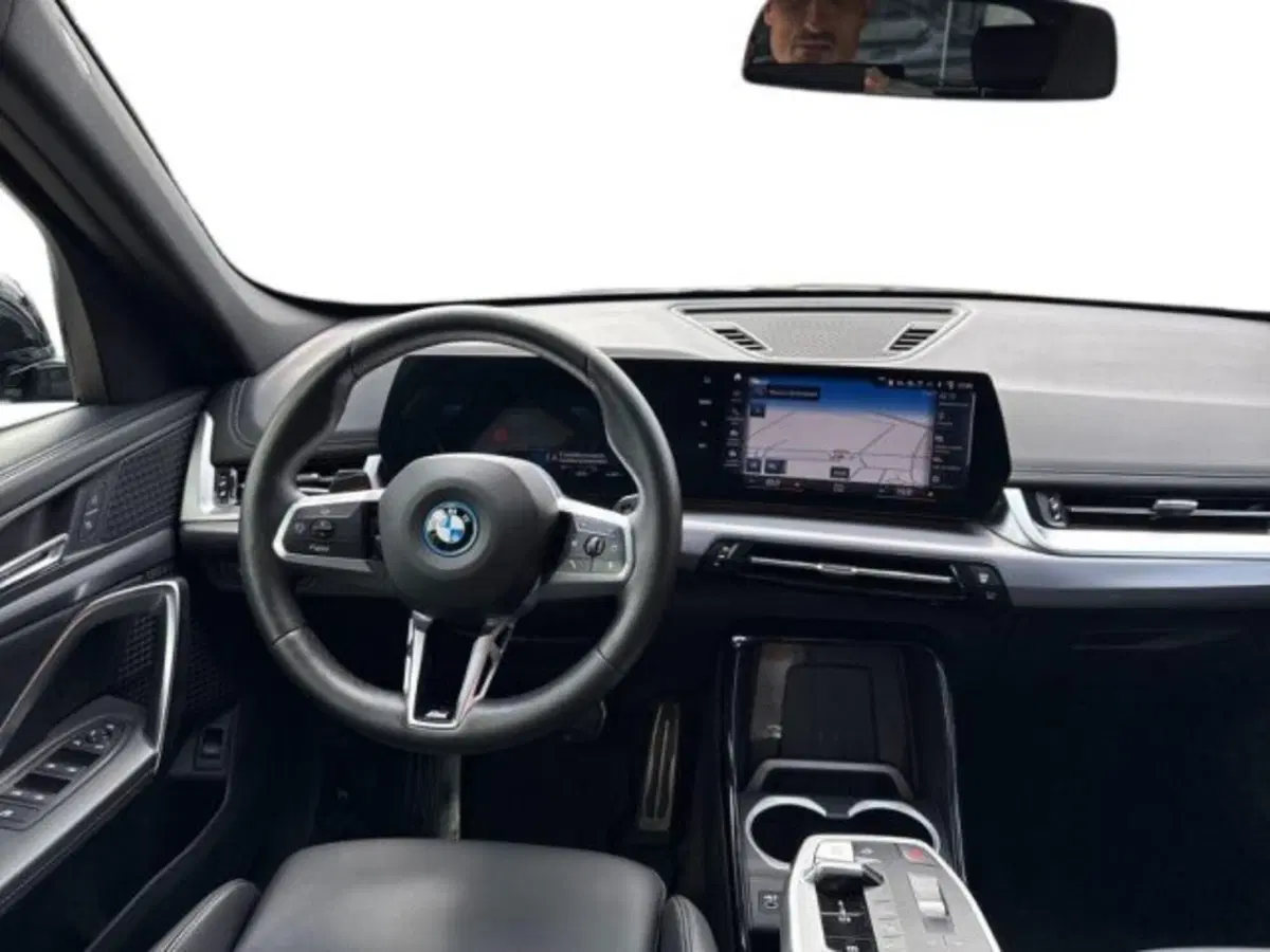 BMW iX1 usata a Verona (8)