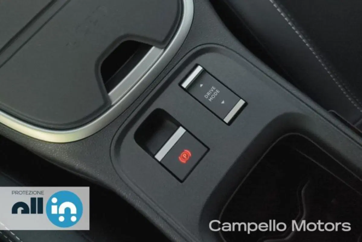 Jeep Avenger usata a Venezia (15)