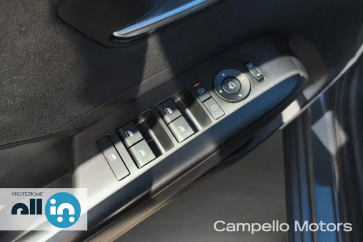 Hyundai Kona usata a Venezia (17)