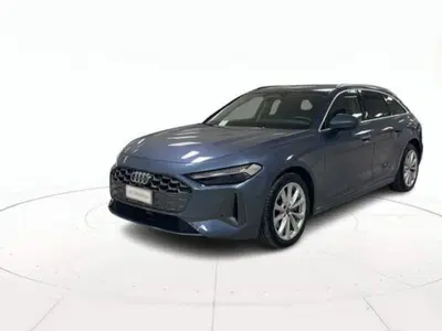 Audi A5 Avant 2.0 tdi mhev+ Business quattro 204cv s-tronic del 2025 usata a Arzignano