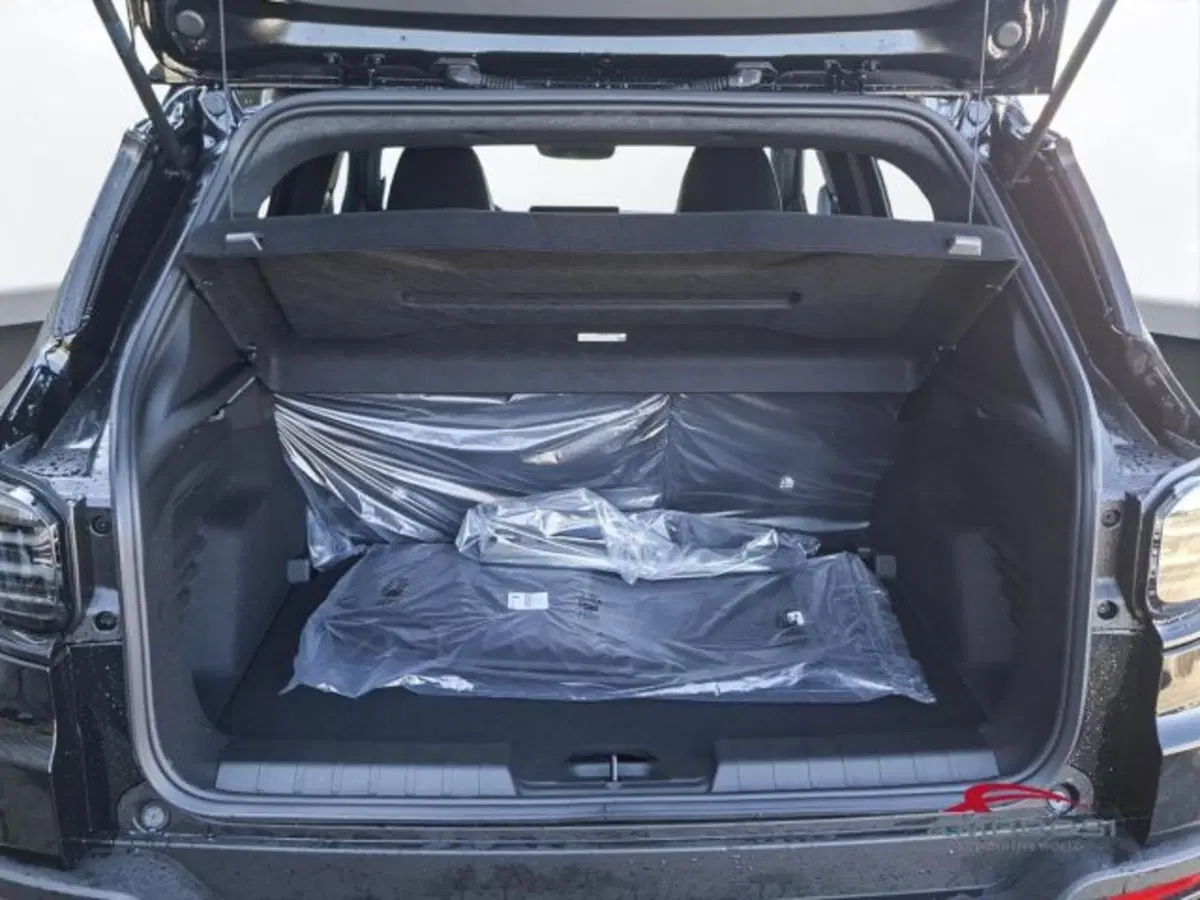 Jeep Avenger nuova a Perugia (9)