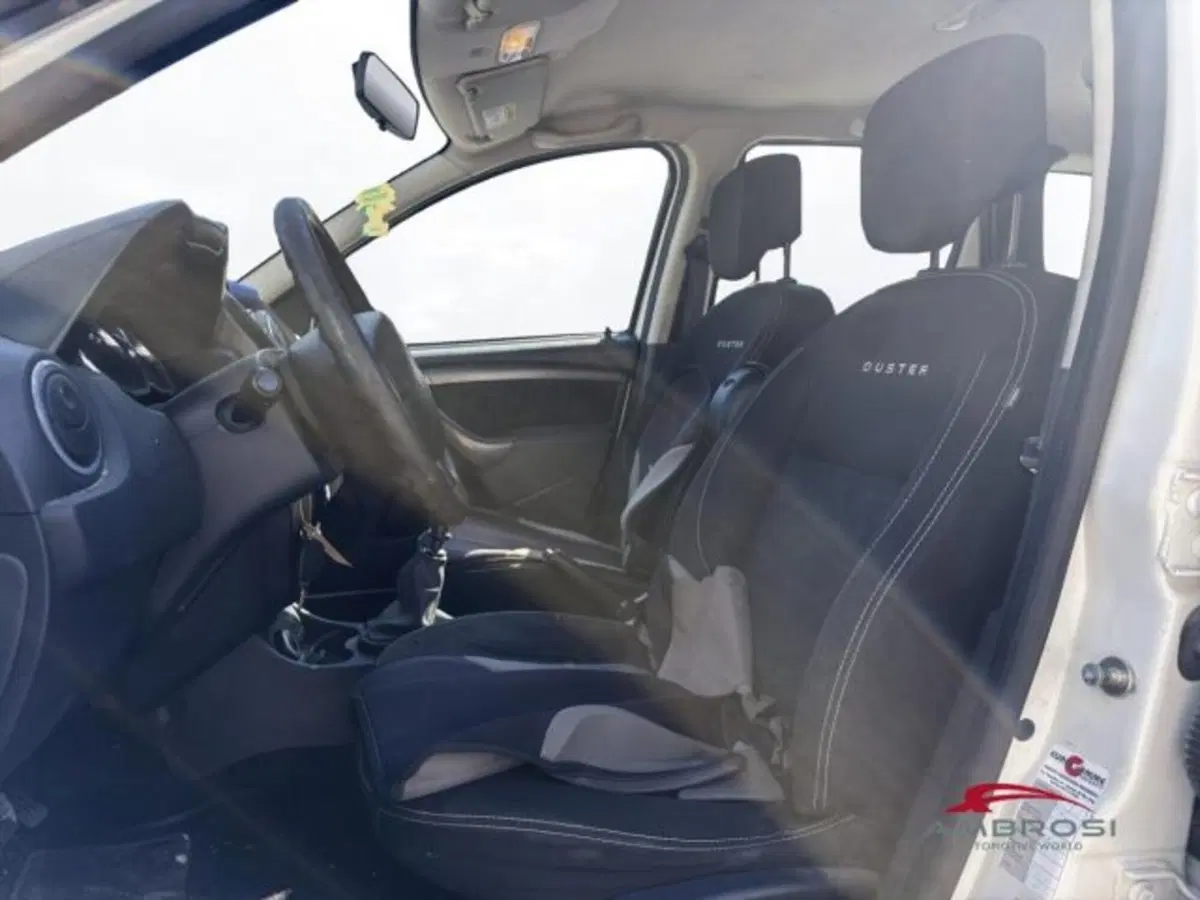 Dacia Duster usata a Perugia (9)