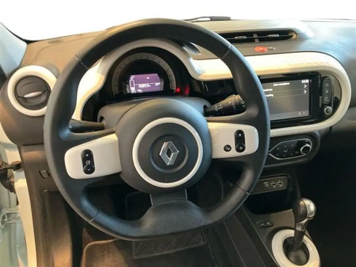 Renault Twingo usata a Como (16)