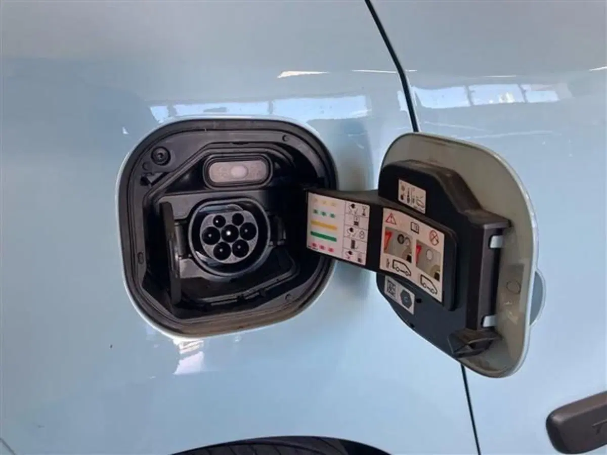 Renault Twingo usata a Como (7)