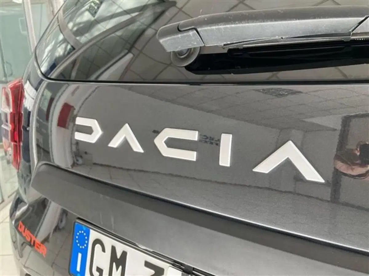 Dacia Duster usata a Como (19)