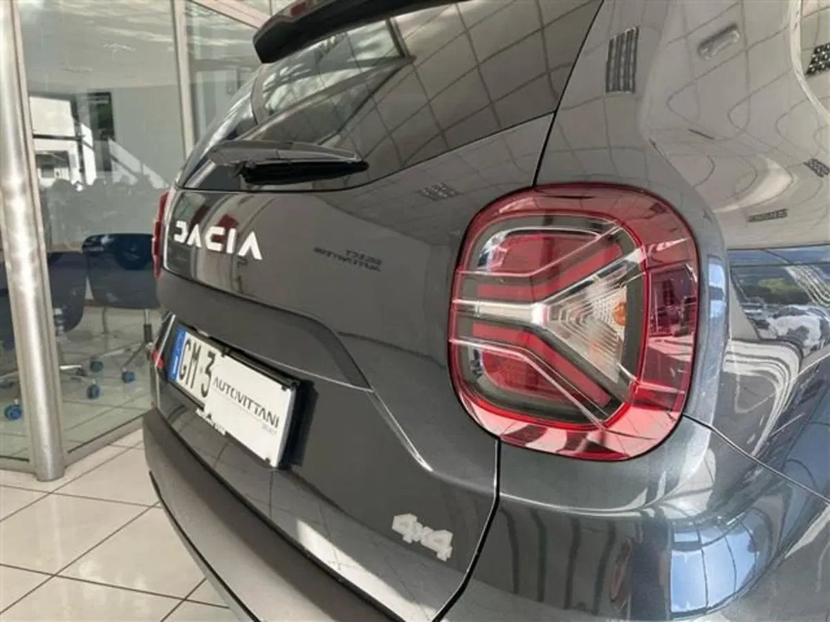 Dacia Duster usata a Como (7)