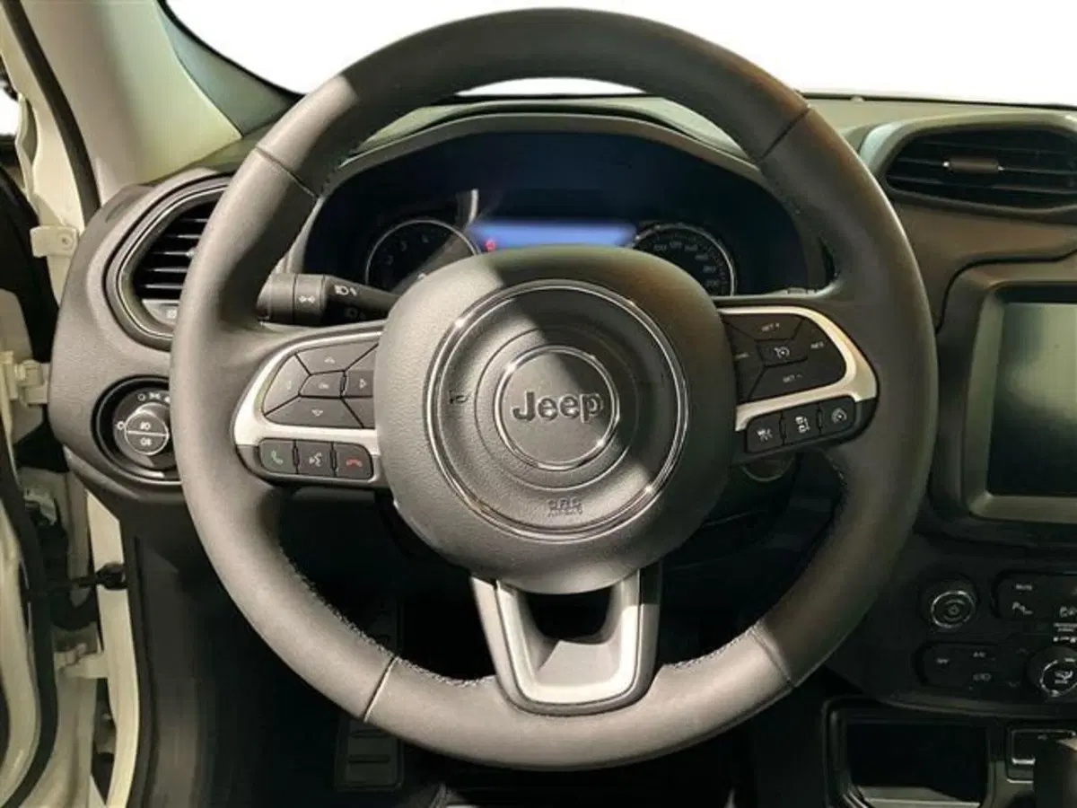 Jeep Renegade usata a Como (16)