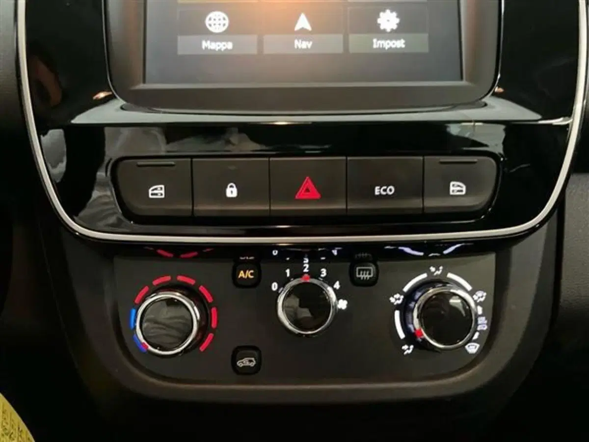 Dacia Spring usata a Como (20)