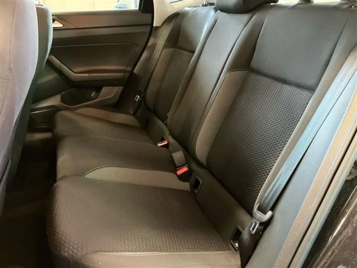 Volkswagen Polo usata a Como (11)