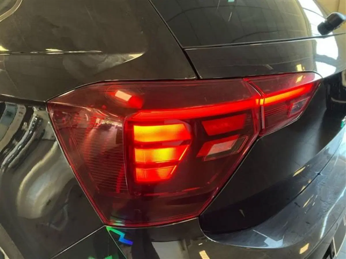 Volkswagen Polo usata a Como (7)