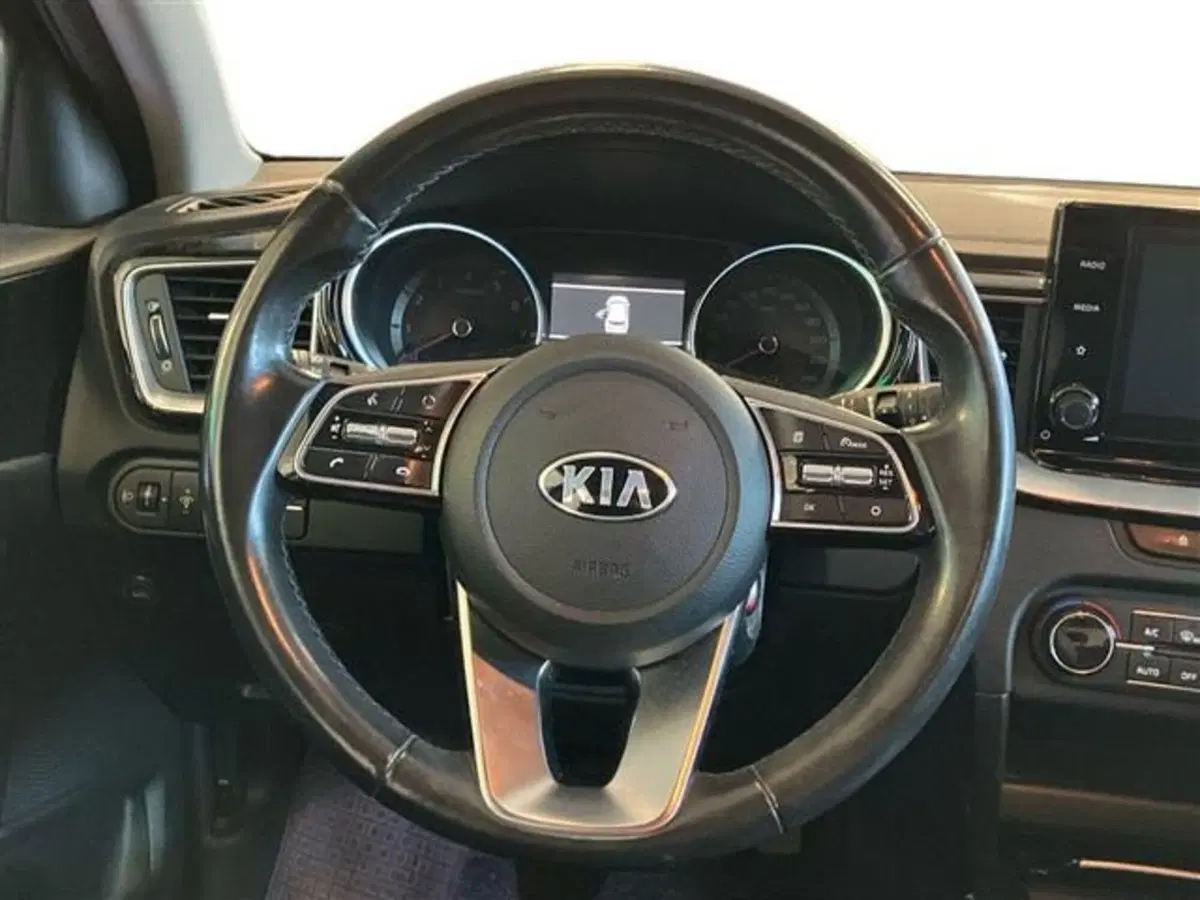 Kia XCeed usata a Como (16)