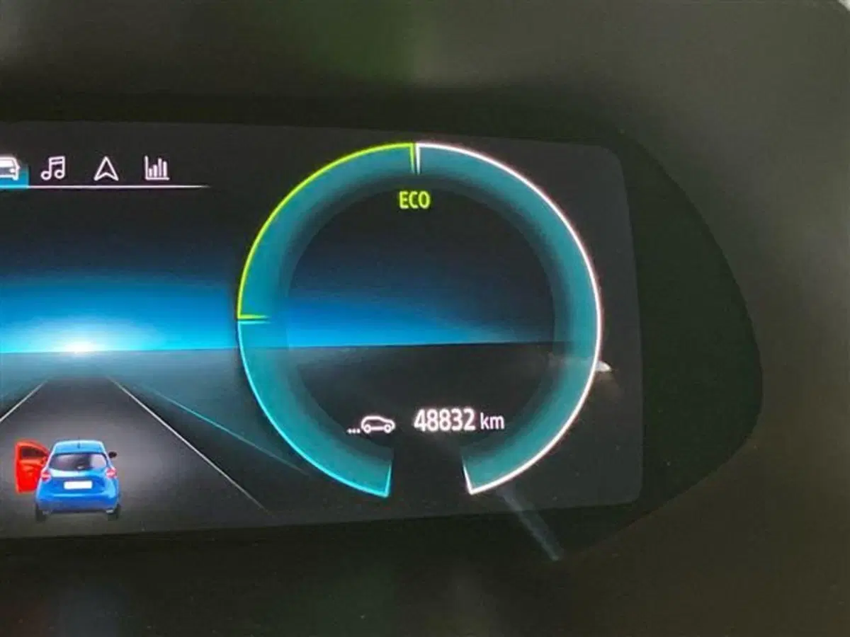Renault Zoe usata a Como (13)