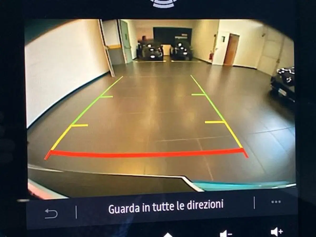 Renault Zoe usata a Como (14)