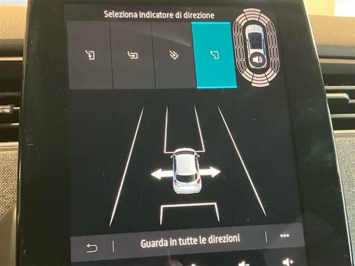 Renault Zoe usata a Como (15)
