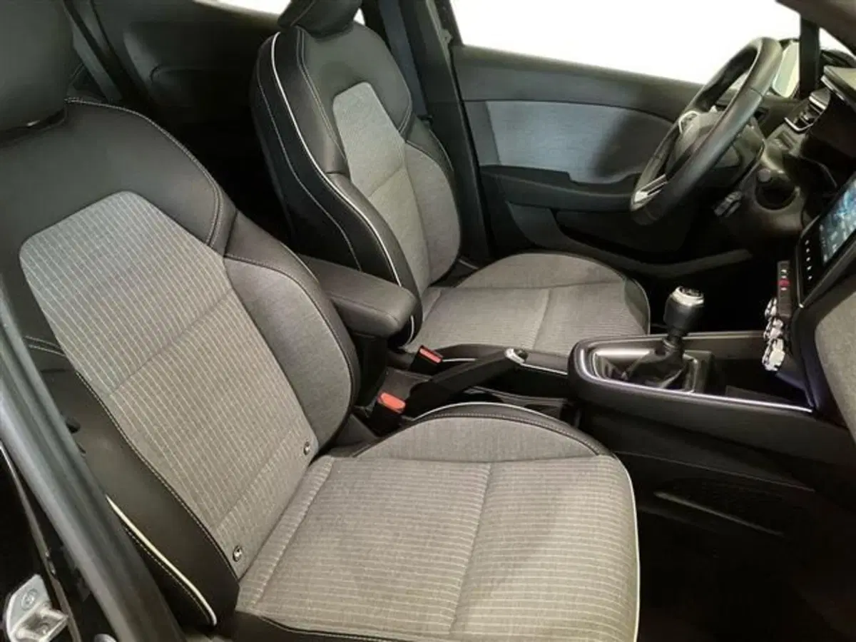 Renault Clio usata a Como (11)