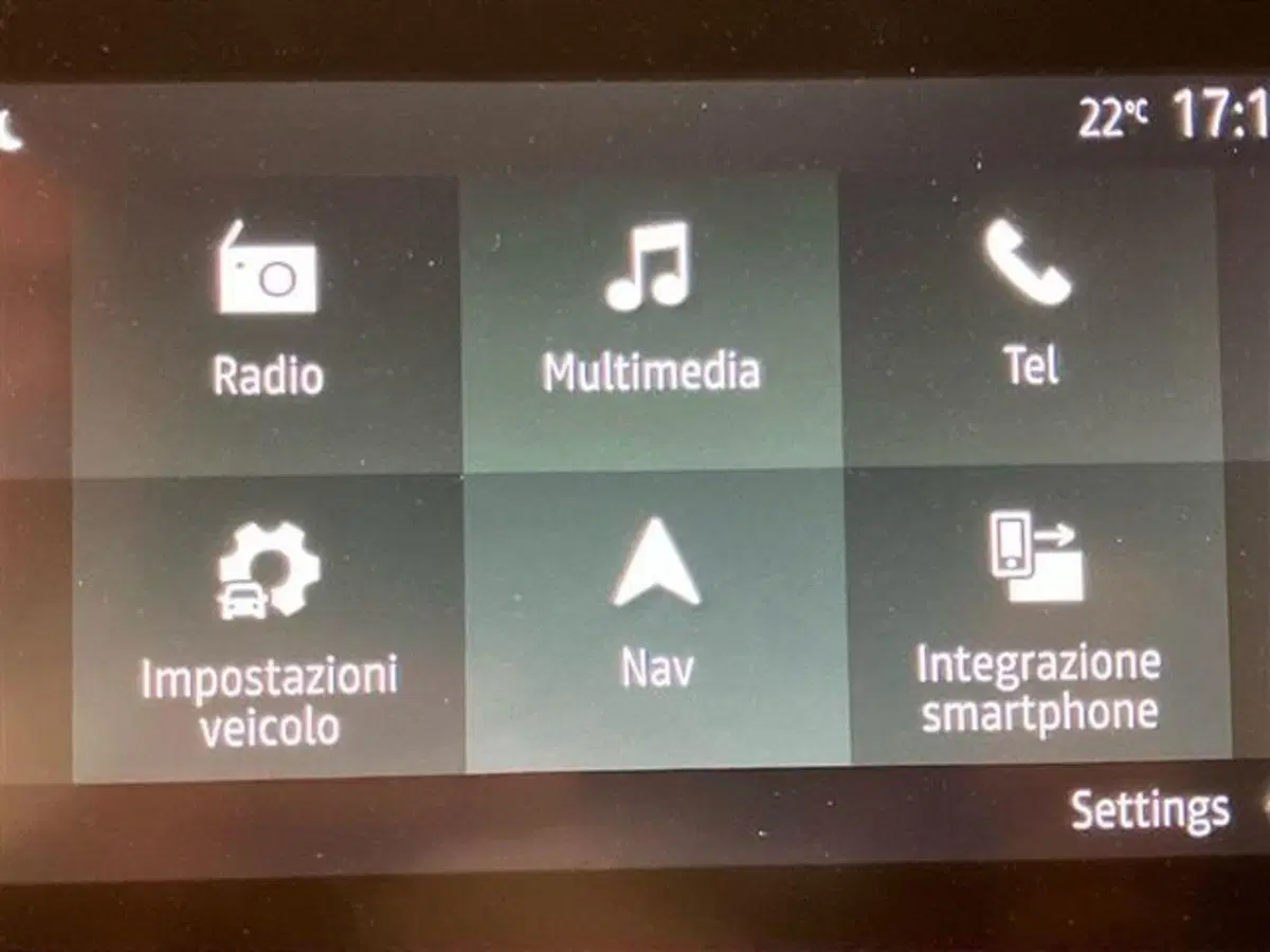 Dacia Duster usata a Como (15)