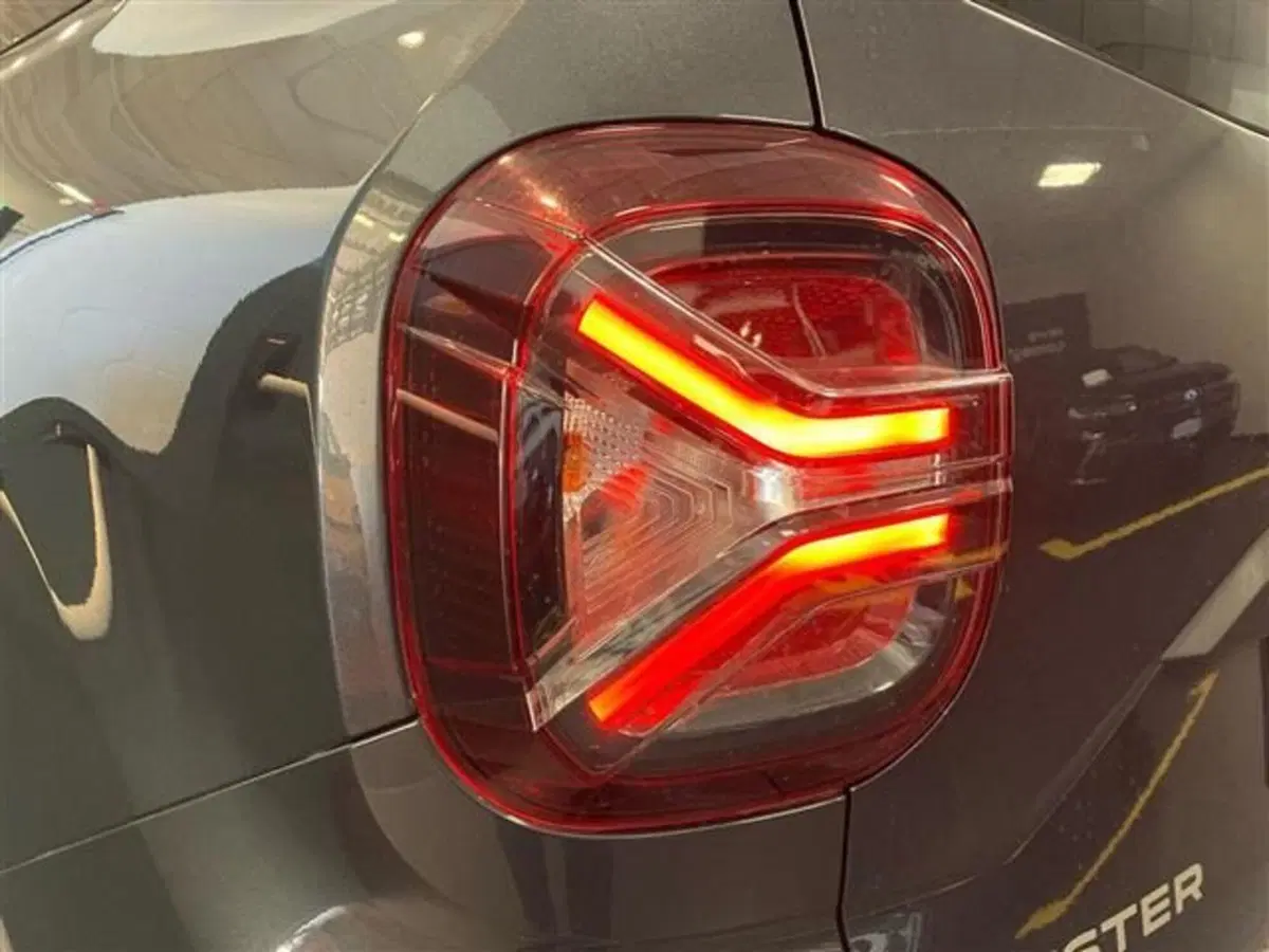 Dacia Duster usata a Como (8)