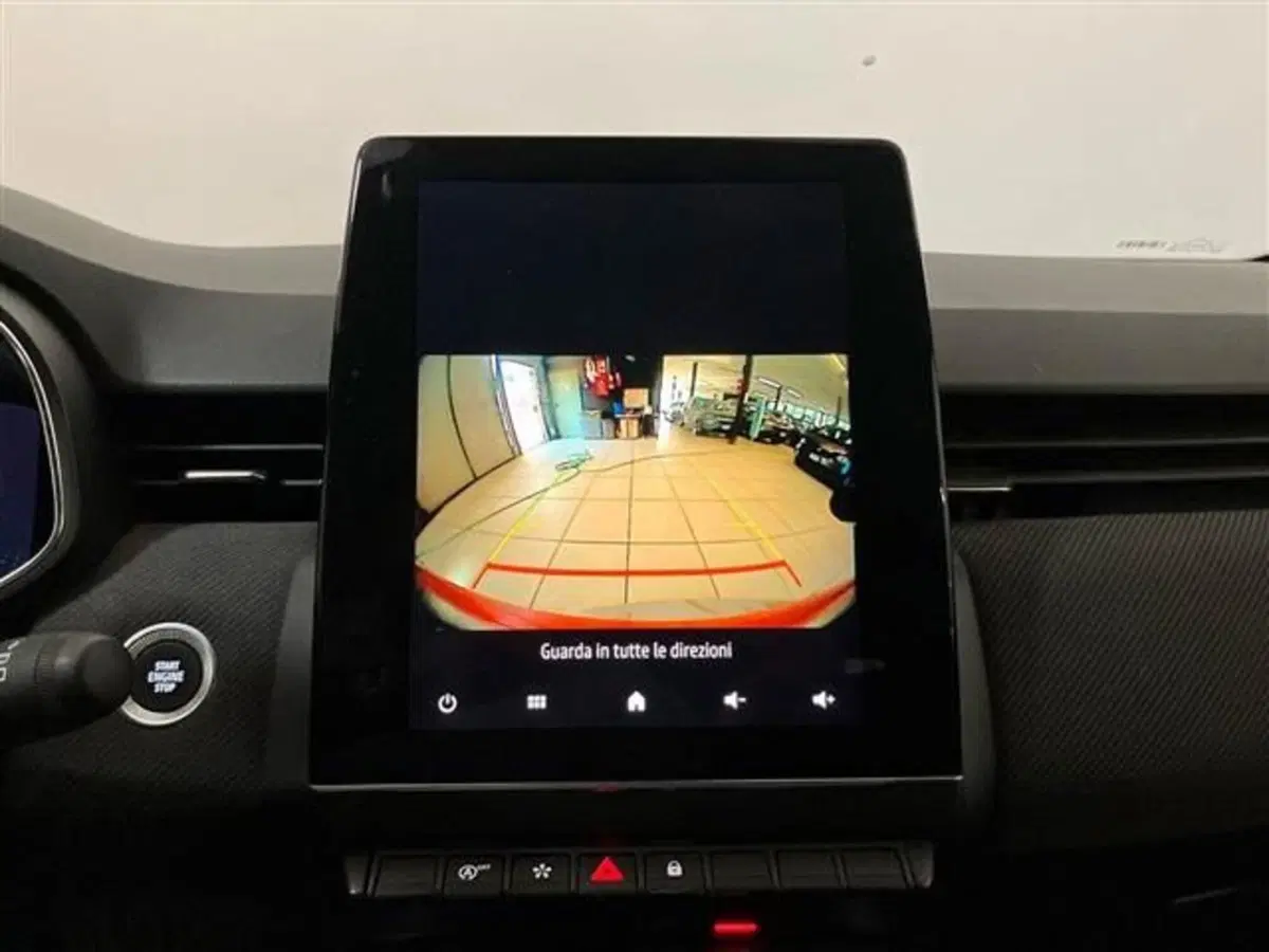 Renault Clio usata a Como (13)