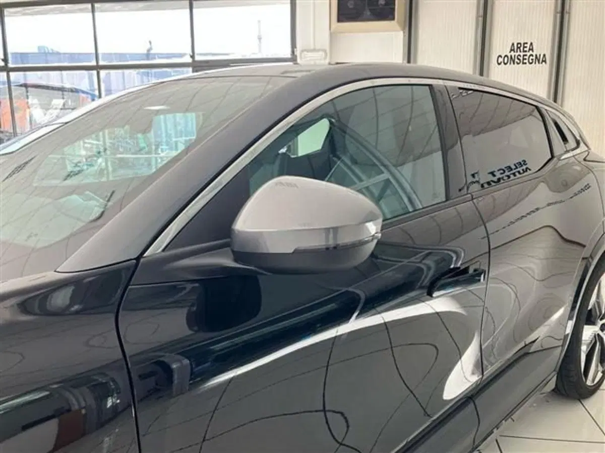 Renault Megane E-Tech Electric usata a Como (19)