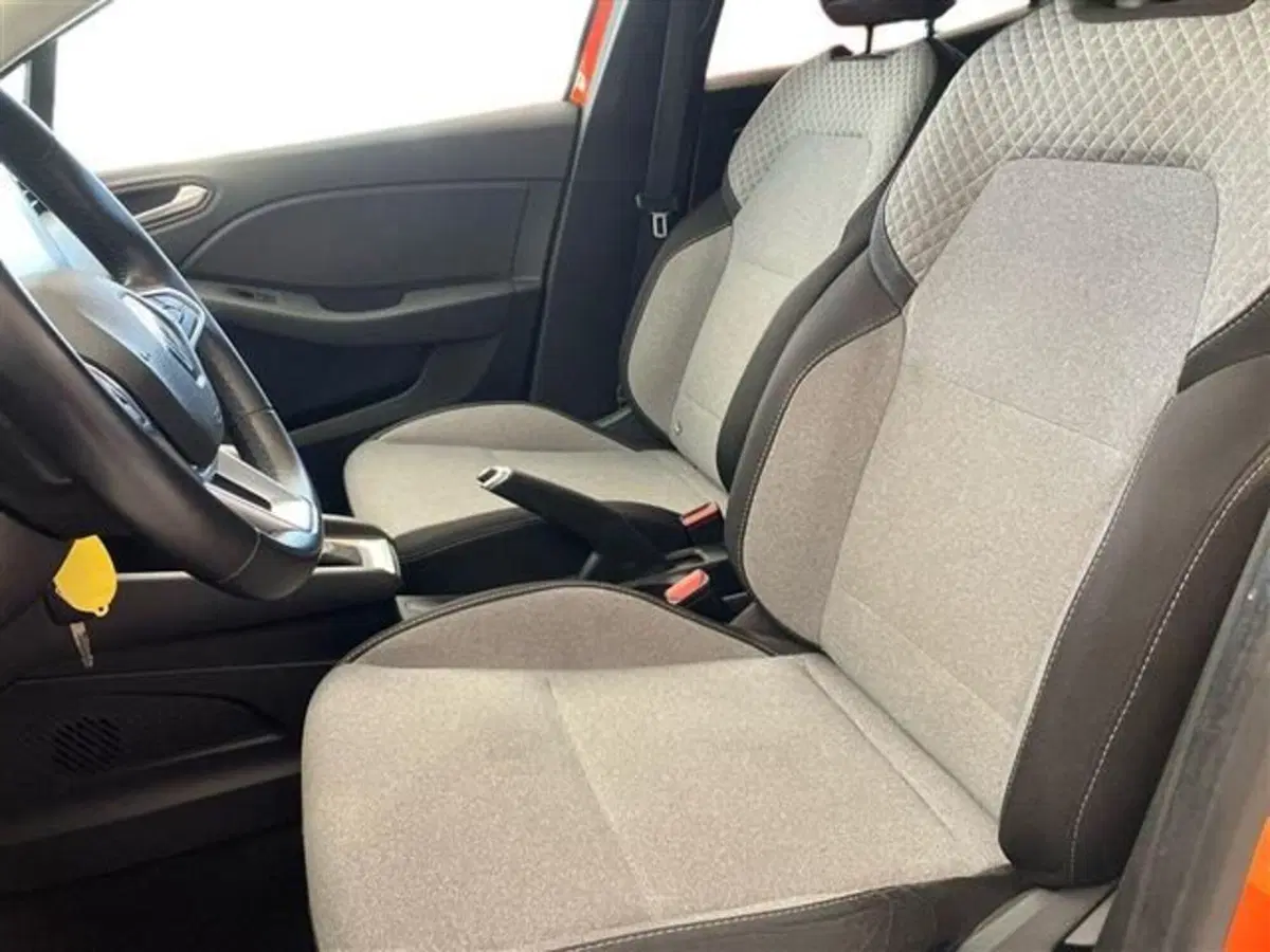 Renault Clio usata a Como (10)