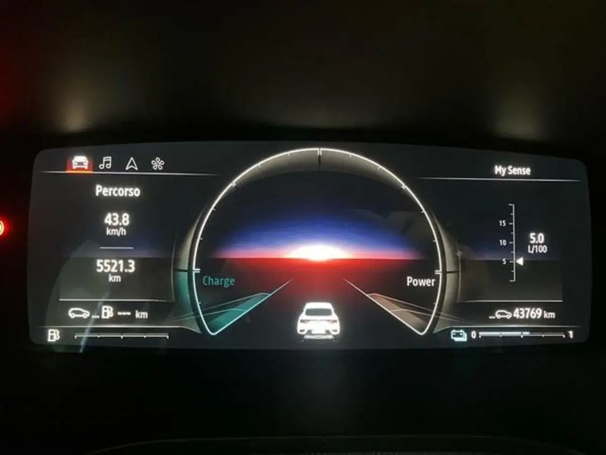 Renault Arkana usata a Como (15)