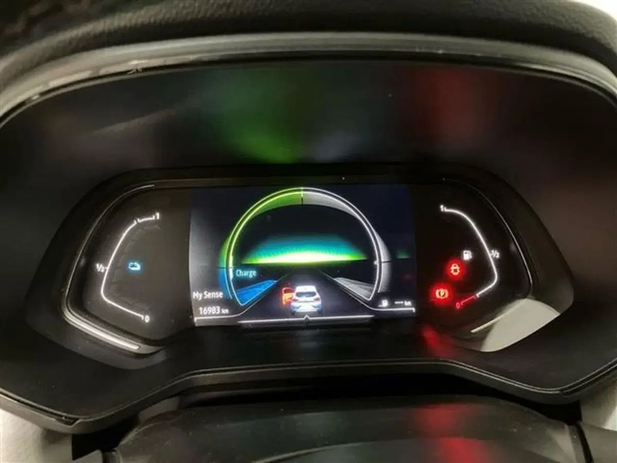 Renault Clio usata a Como (13)