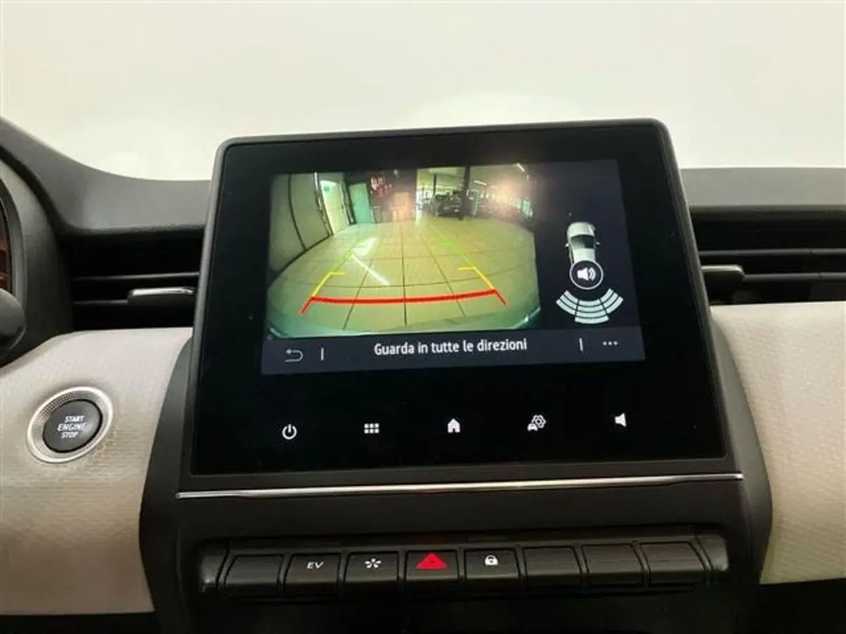 Renault Clio usata a Como (14)