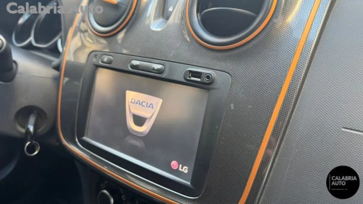 Dacia Sandero usata a Reggio Calabria (17)