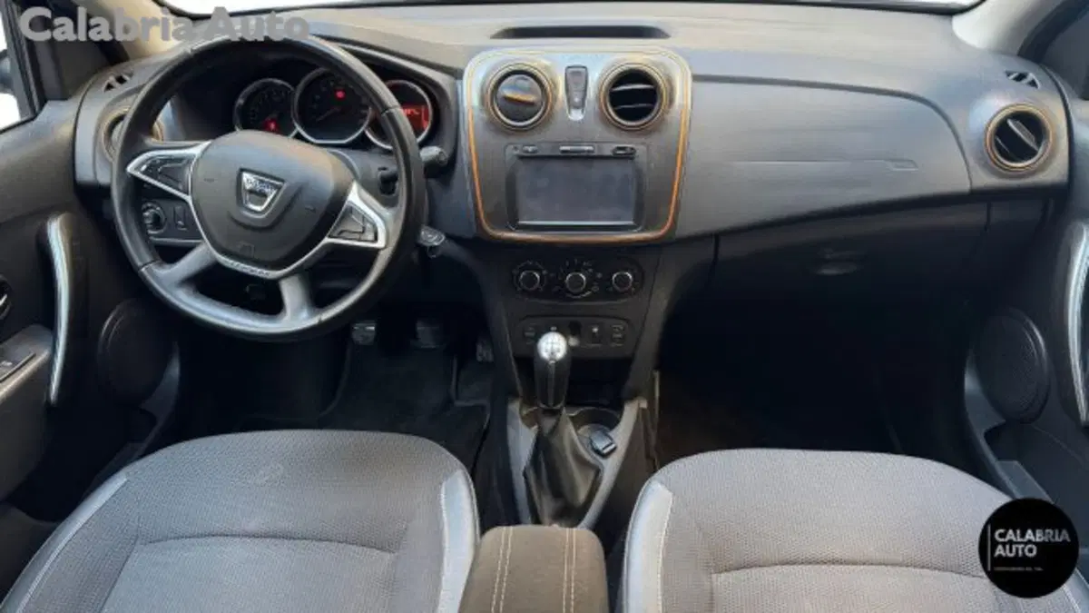 Dacia Sandero usata a Reggio Calabria (8)