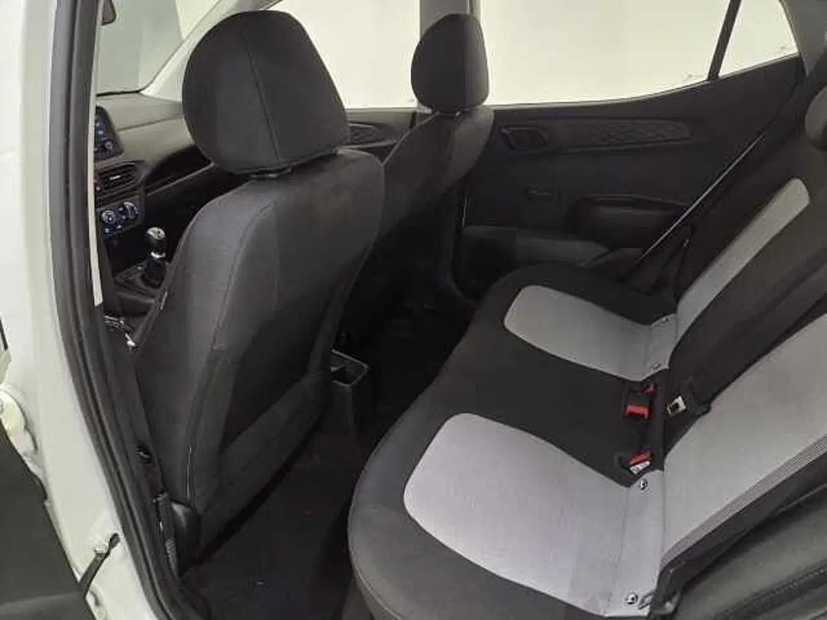 Hyundai i10 usata a Brescia (11)