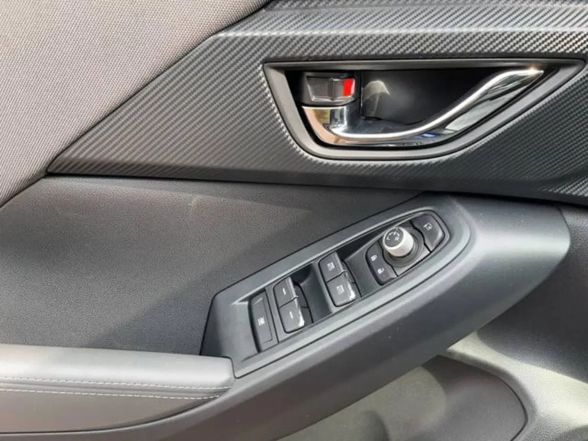 Subaru Crosstrek nuova a Milano (12)