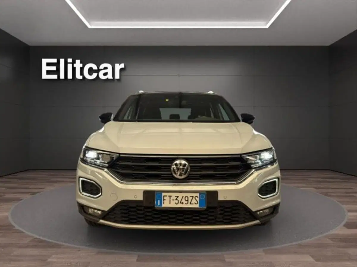 Volkswagen T-Roc usata a Novara (2)