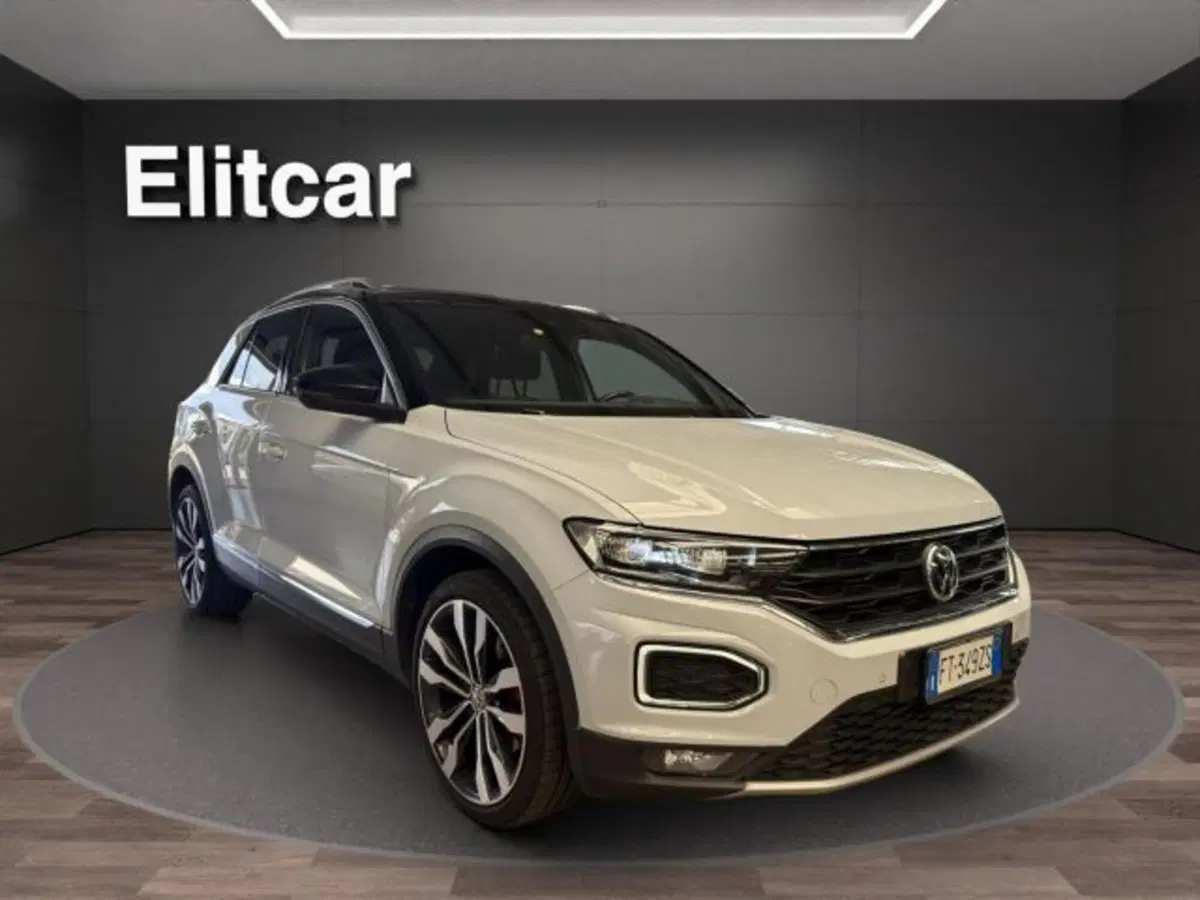 Volkswagen T-Roc usata a Novara (3)