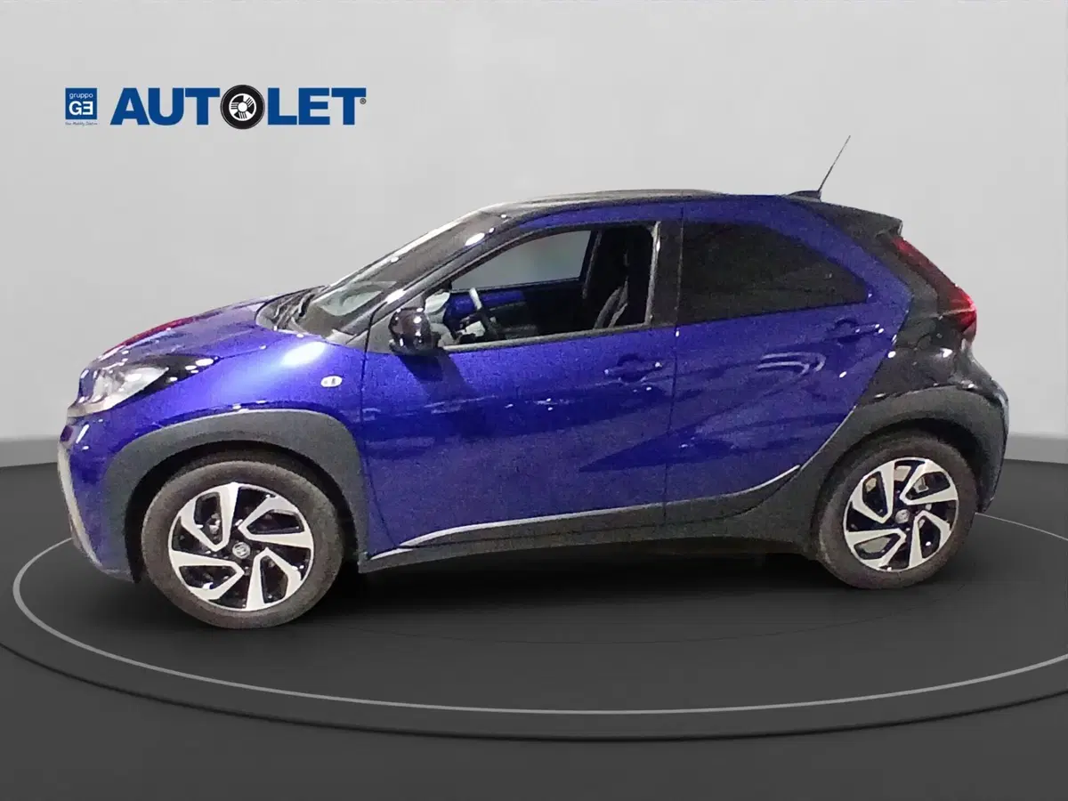 Toyota Aygo X usata a Genova (5)