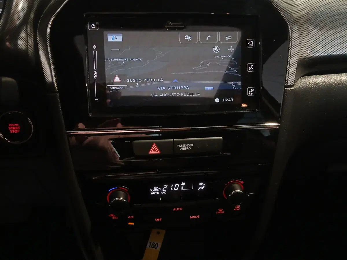 Suzuki Vitara usata a Genova (15)