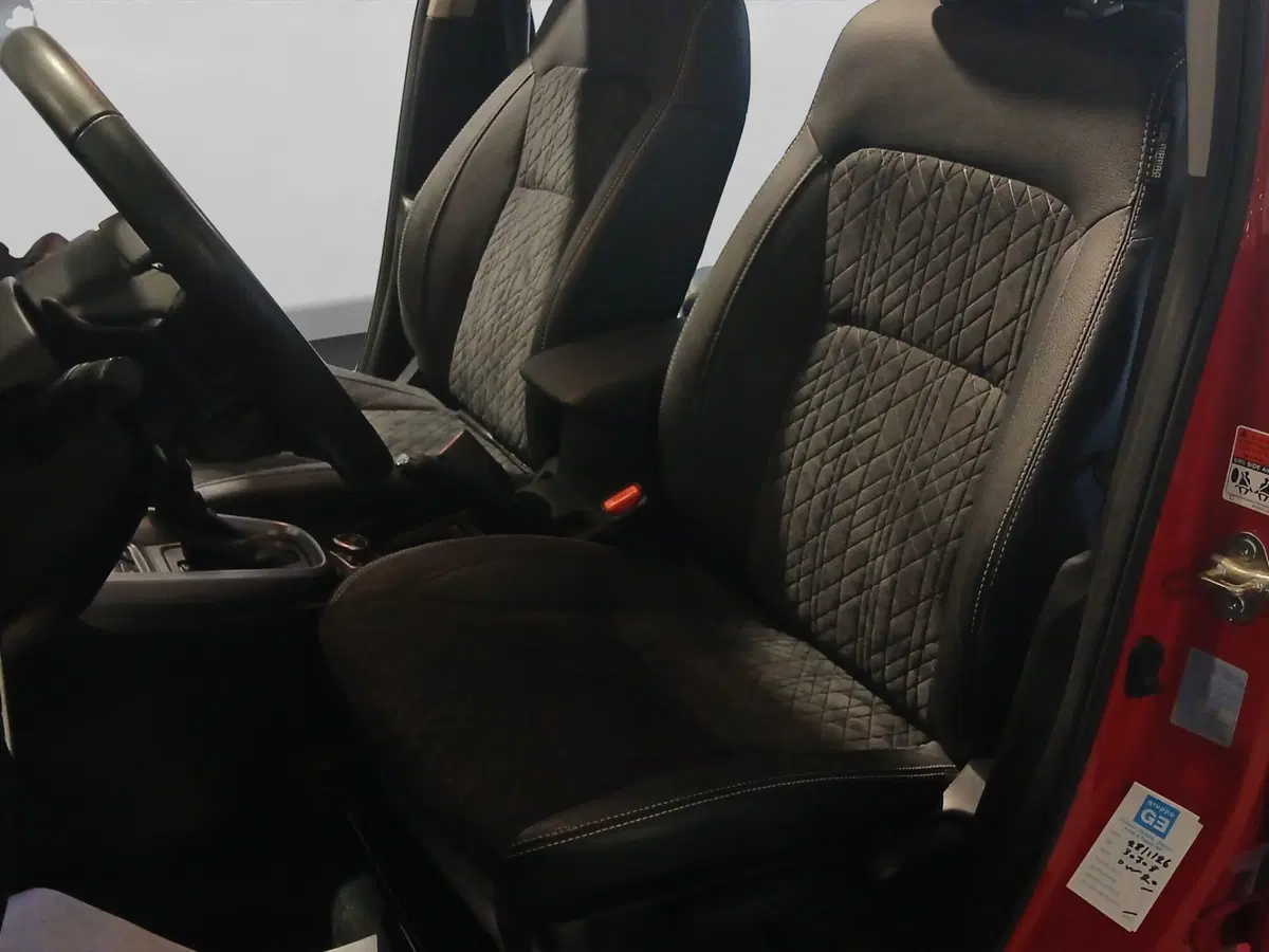 Suzuki Vitara usata a Genova (9)