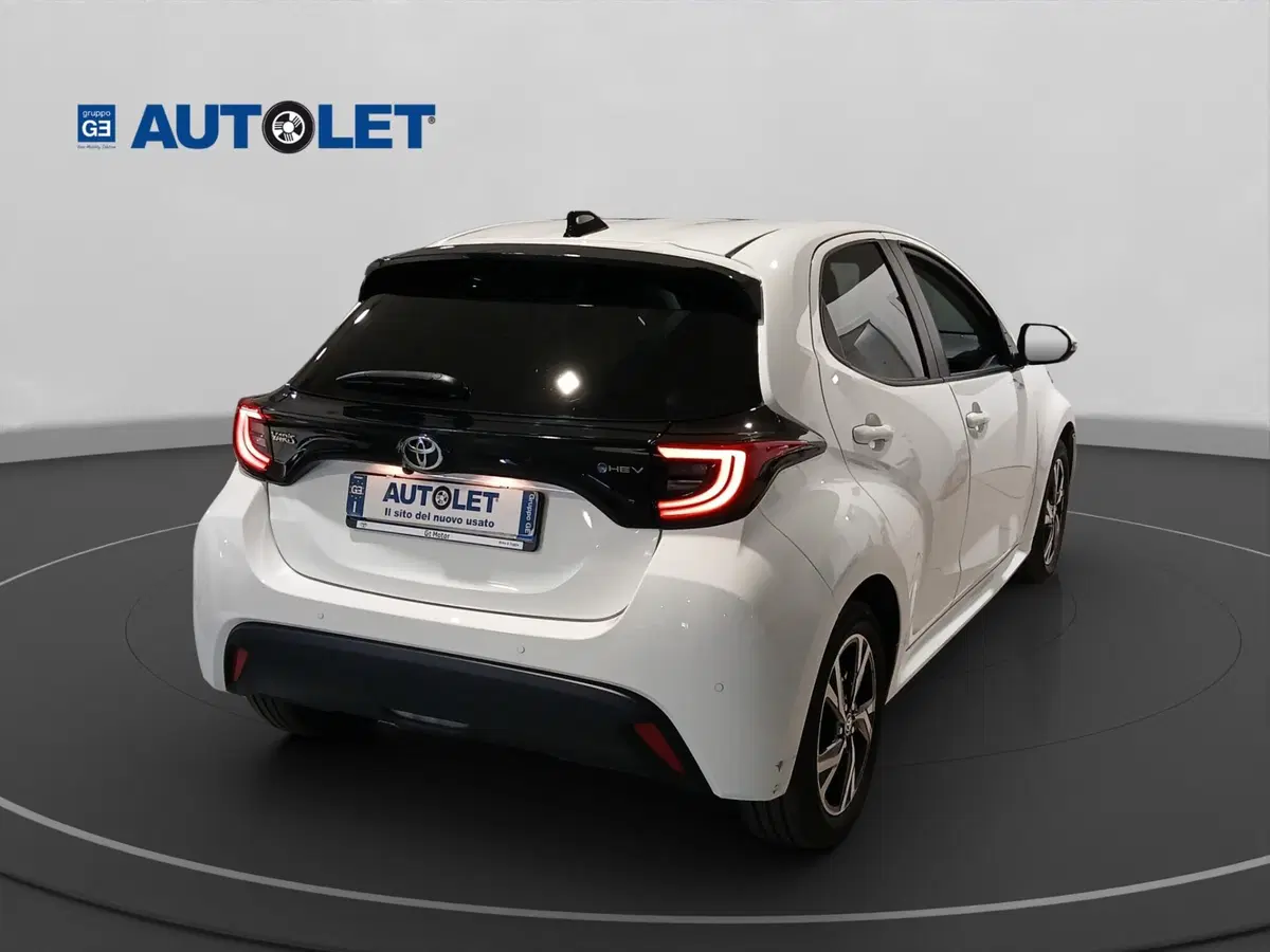 Toyota Yaris usata a Genova (7)