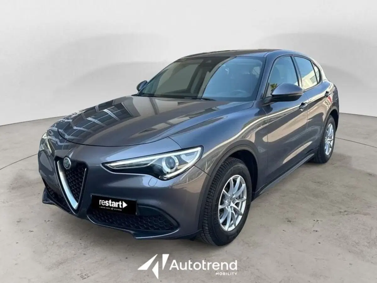 Alfa Romeo Stelvio usata a Lecce