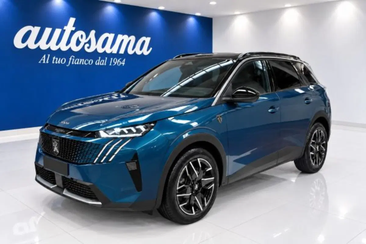 Peugeot 5008 usata a Milano