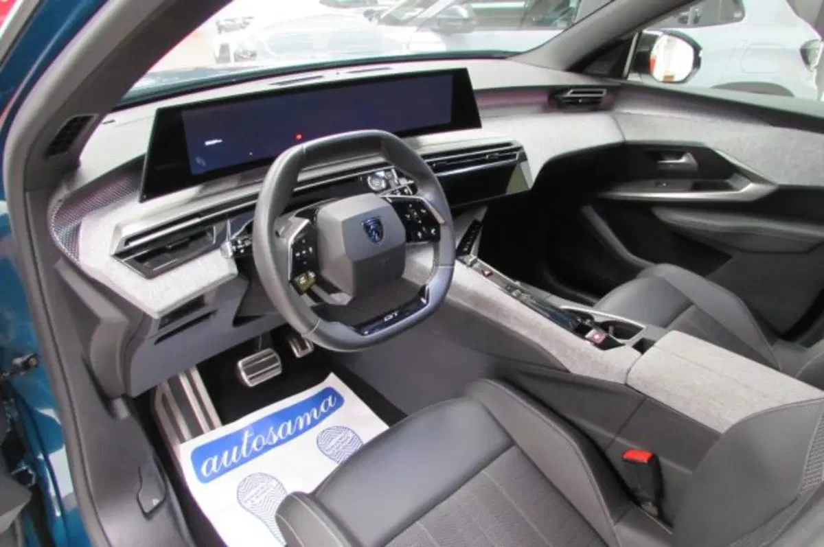 Peugeot 5008 usata a Milano (7)