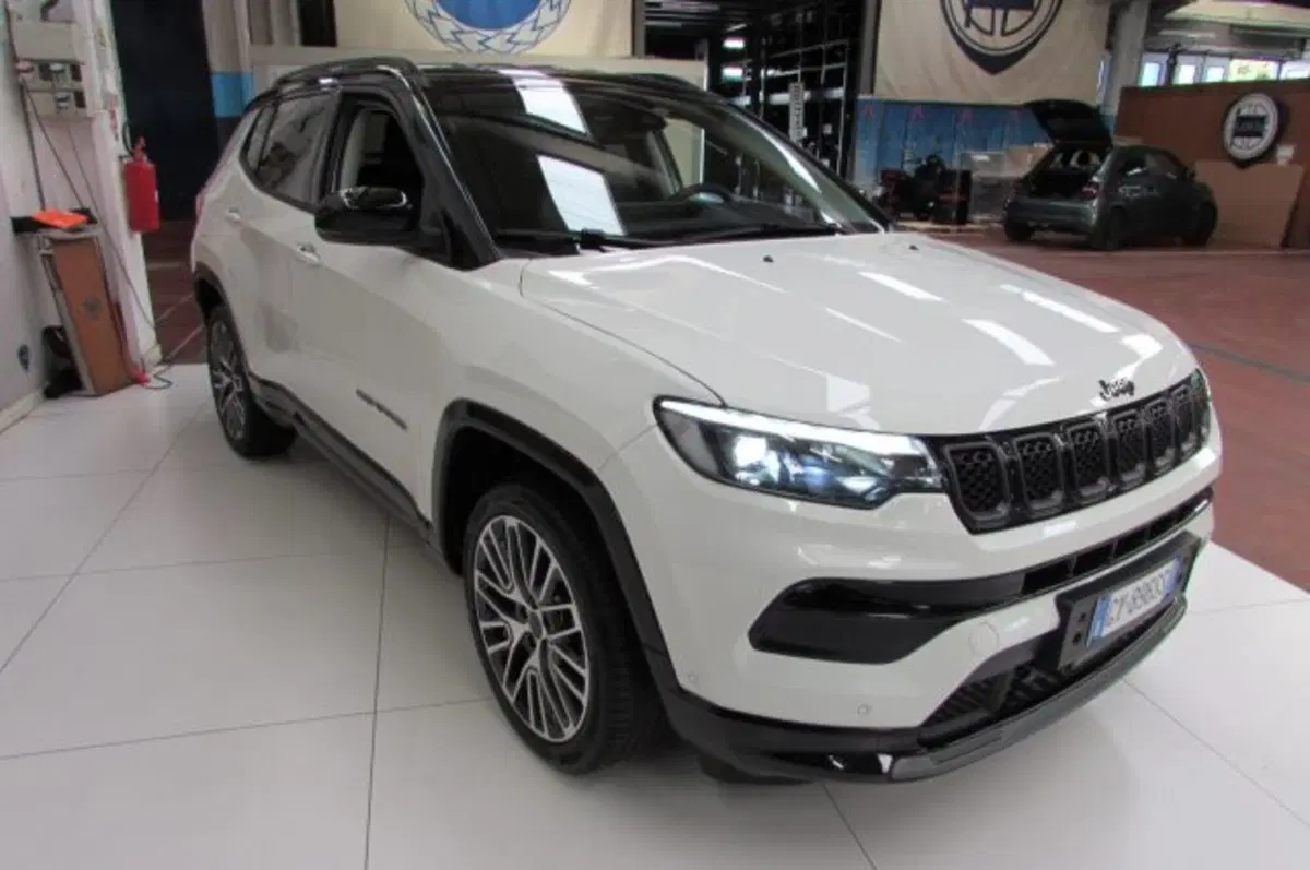 Jeep Compass usata a Milano (3)
