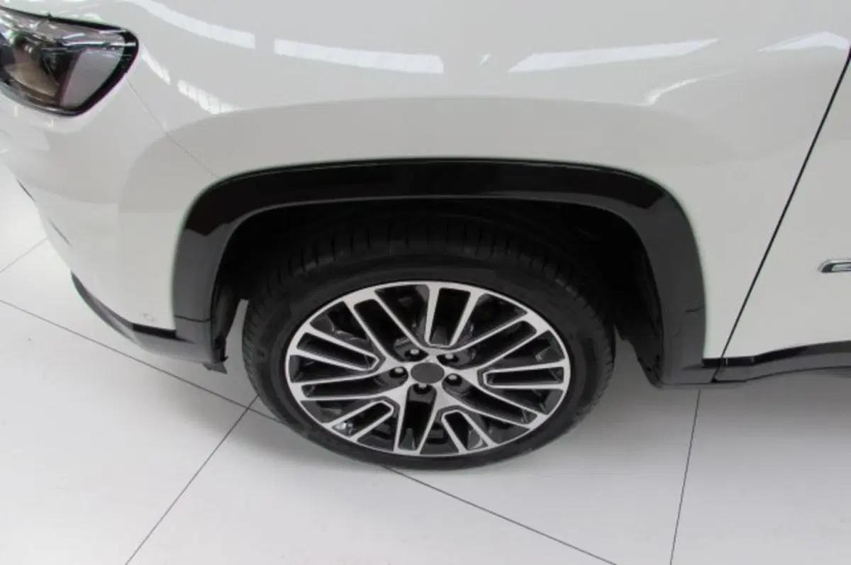 Jeep Compass usata a Milano (6)