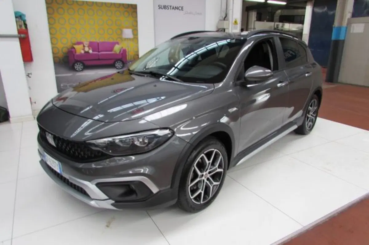 Fiat Tipo usata a Milano (2)